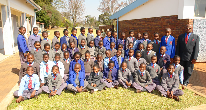 Grade 4 Yellow with the late Mr Dziike